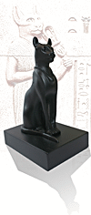 la d&eacute;esse Bastet, r&eacute;sine avec finition d'aspect basalte