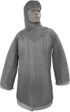 cotte de maille &agrave; manches longues avec camail (capuche de maille ; maille about&eacute;e en acier galvanis&eacute; &oslash; 9 mm)