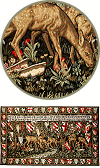 tapisserie m&eacute;di&eacute;vale (reproduction) : horde de cerfs dans des bois d&eacute;cor&eacute;s de blasons portant les armes des Chevaliers de la Table Ronde (68 x 122 cm ; original : mus&eacute;e de Birmingham)