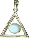 pendentif zodiacal : triangle en argent et pierre symbolique (aigue-marine) - Le Scorpion
