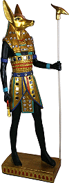 statuette du dieu Anubis tenant un sceptre Ouas et une Ankh (cl&eacute; de vie), finition or, couleurs, miroirs et strass