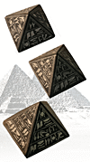 3 pyramides en basalte grav&eacute;
