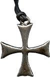 pendentif en &eacute;tain : la croix templi&egrave;re (grand mod&egrave;le)