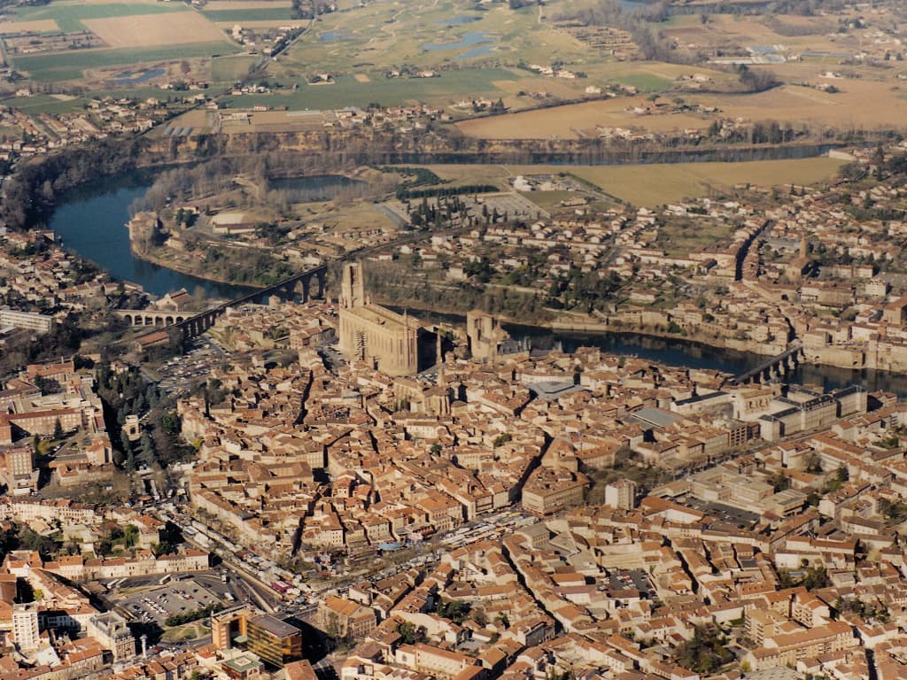 Vue aérienne du château de Peyrepertuse (Corbières, Aude)