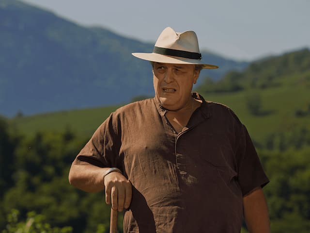 ENTRETIEN. Mystère et spiritualité : le Tarn-et-Garonnais Franck T'Hézan à l'affiche d'un film sur les cathares