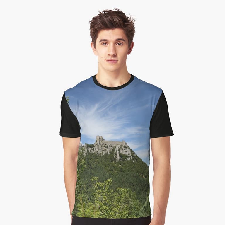 T-shirt graphique Homme : le château de Pulaurens (Corbières, Aude, Pays cathare ; photographie : Philippe Contal)