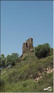 au pied des ruines de Villerouge-la-Crémade