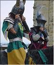 Pierre de Laure et Guilhem de Minerve se préparent au tournoi