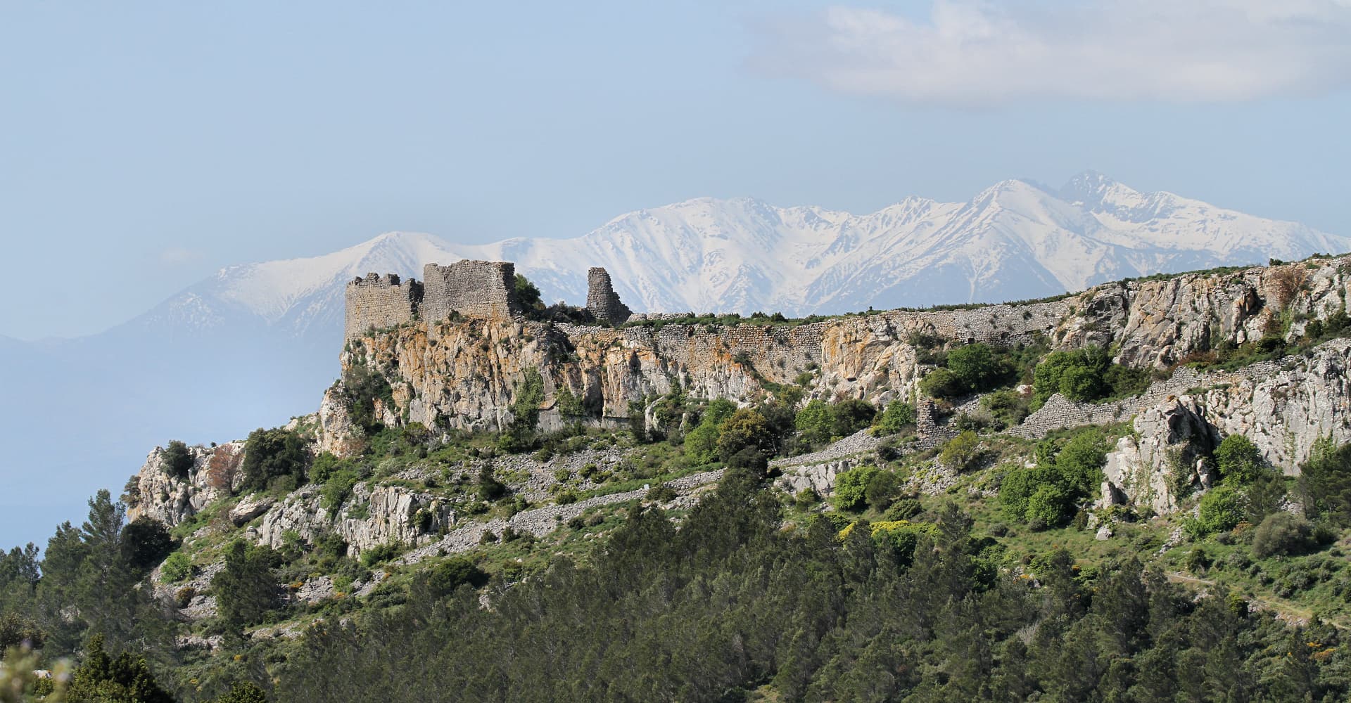 Le château d'Opoul (Pyrénées Orientales ; photographie : Sophie Meriotte)